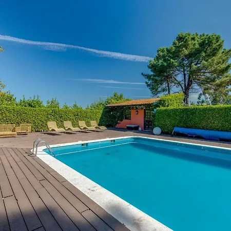 Quinta De Santa Luzia Санту-Тирсу