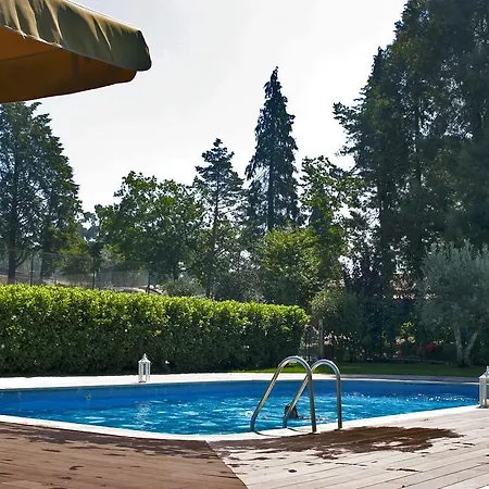 Quinta De Santa Luzia Санту-Тирсу